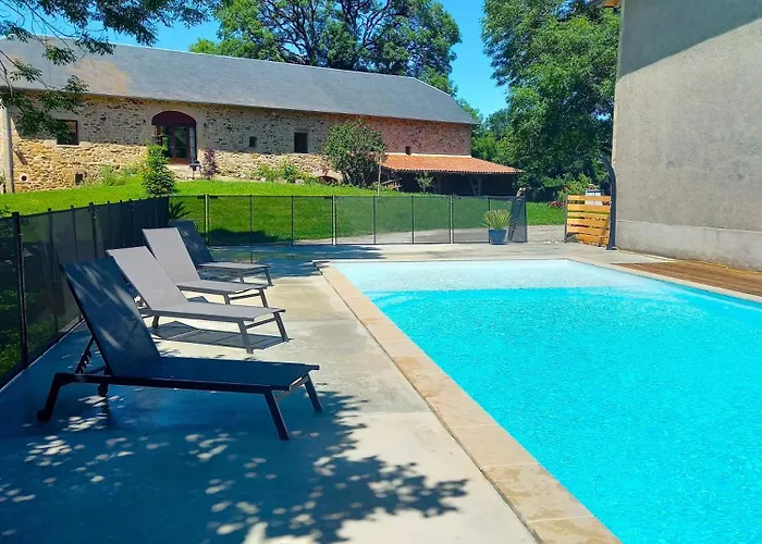 Alpagas De Barres Bed & Breakfast